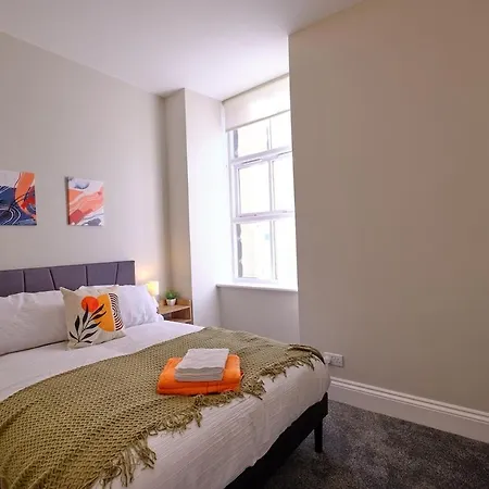 York Place Suites F1 * 해러게이트